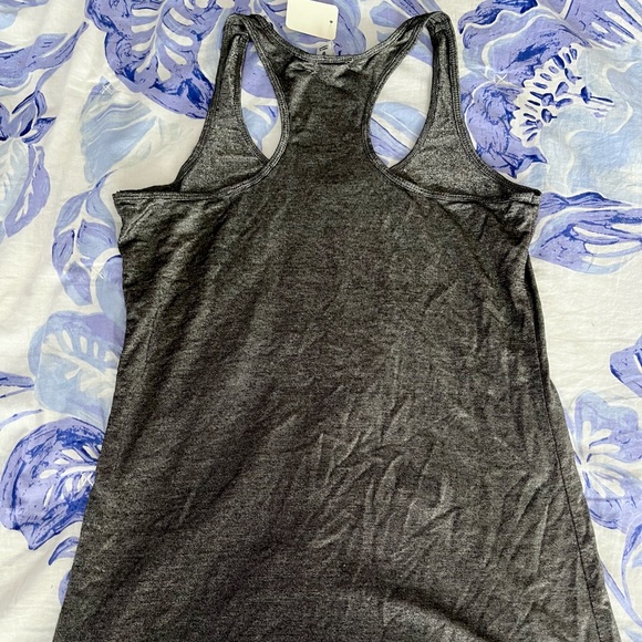 Silver/Grey Shiny Tank Top From Old Navy Size X-Small - Picture 2 of 3